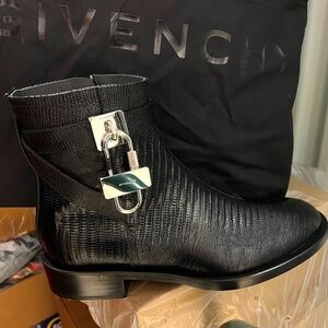 Givenchy lock ankle boot